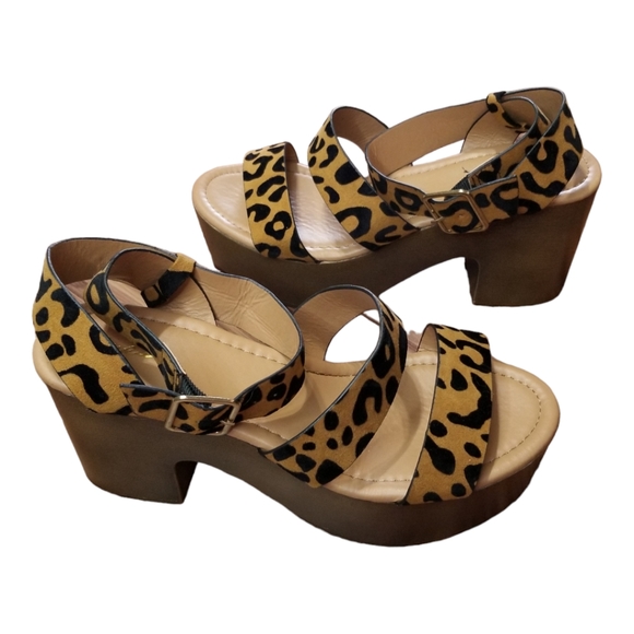 New Qupid Triple Band Open Toe Chunky Faux Leopard Suede Platform Heels … - Picture 4 of 14